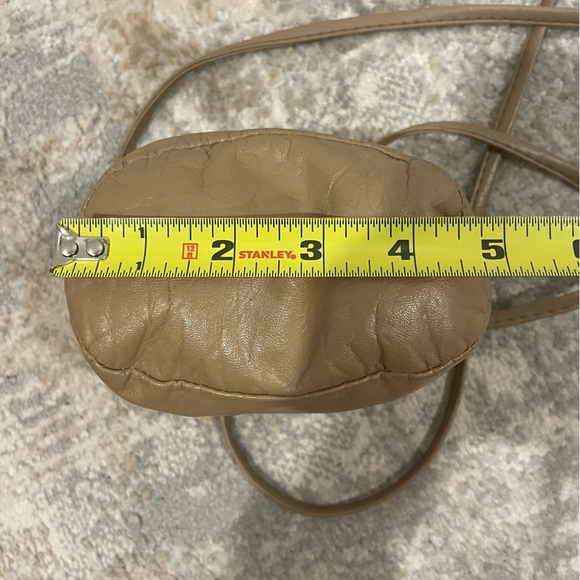 Unbranded Little Tan Fanny Pack Crossbody Purse Zip Closure Minimalist Boho - Picture 7 of 10